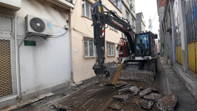 Bursa Osmangazi’de sokaklar modern hale geliyor