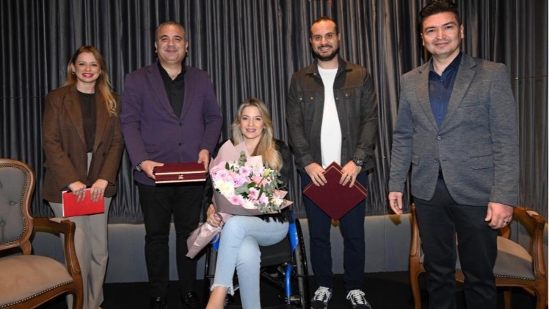 Bursa Osmangazi'de  yüreklere dokunan bir program!