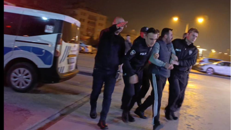 Bursa'da beraat krizi: Ağabeyine dehşeti yaşattı...