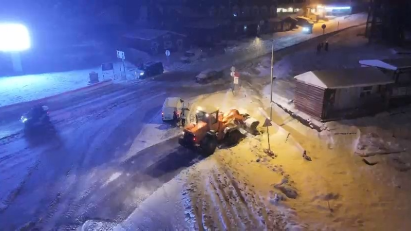 Uludağ'da yoğun kar sevinci