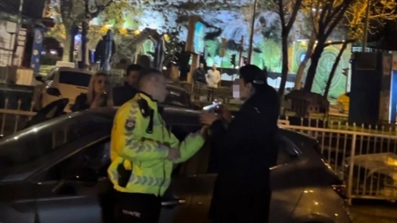 Bursa'da alkollü kadın sürücü ortalığı birbirine kattı!