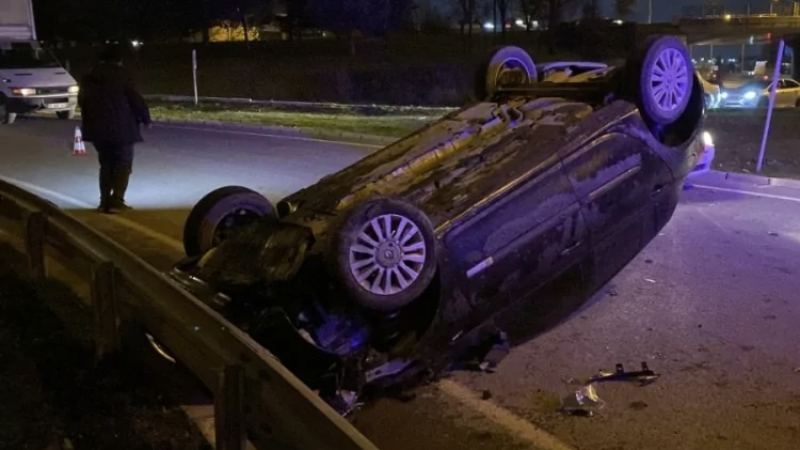 Bursa'da kontrolden çıkan araç bu hale geldi