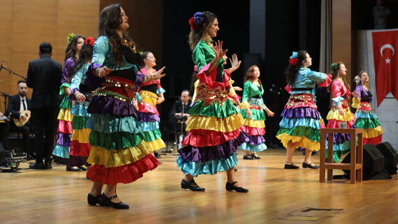 Bursa'da büyük ilgi gören gece