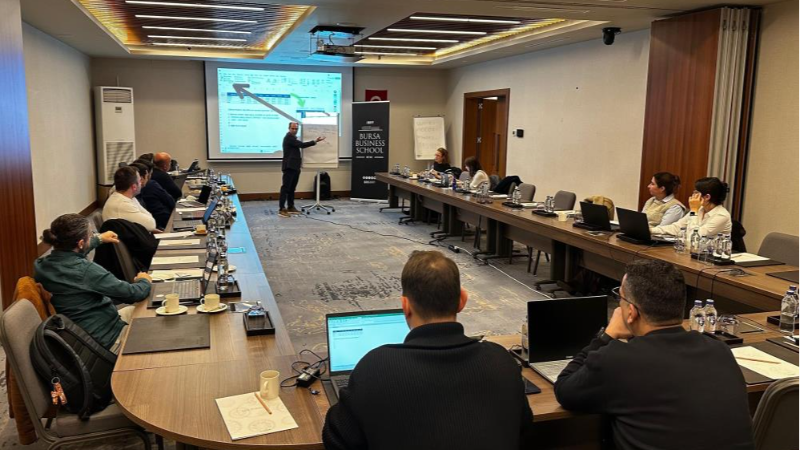 Bursa Business School'da ‘veri'den değer üretme eğitimi