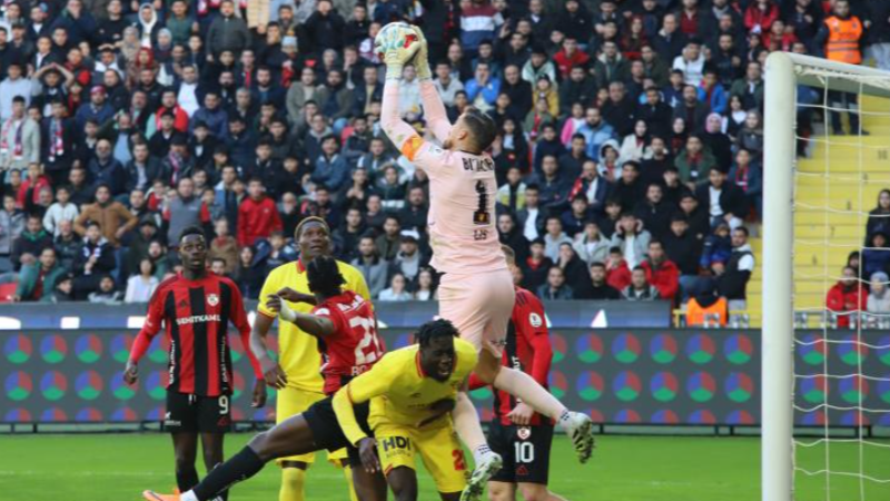 Göztepe tek attı 3 aldı!